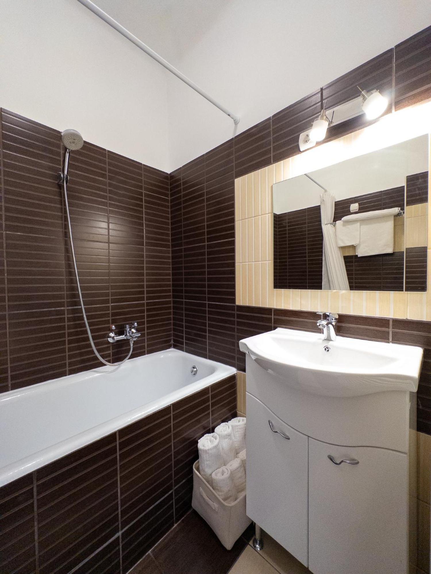 Loggia Apartman Дьёр Экстерьер фото